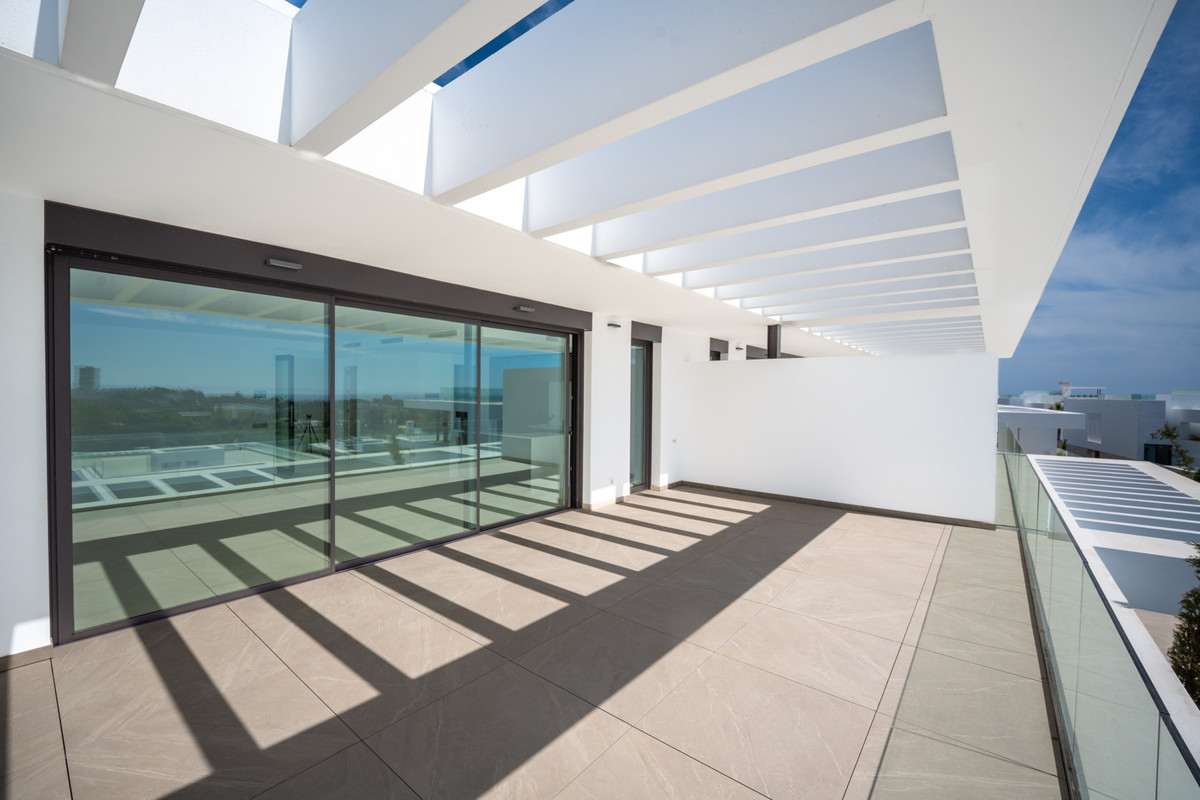 2 Bed Apartment for sale in Marbella Costa Del Sol, Málaga, Spain