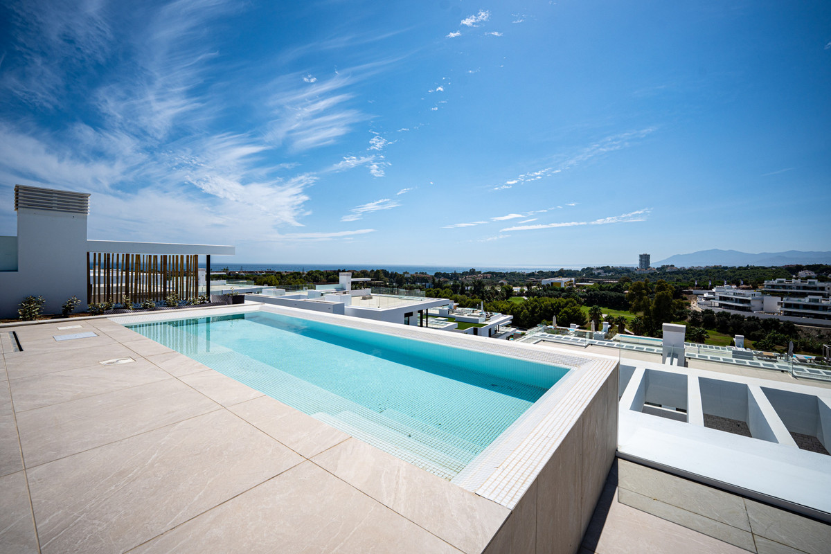 2 Bed Apartment for sale in Marbella Costa Del Sol, Málaga, Spain