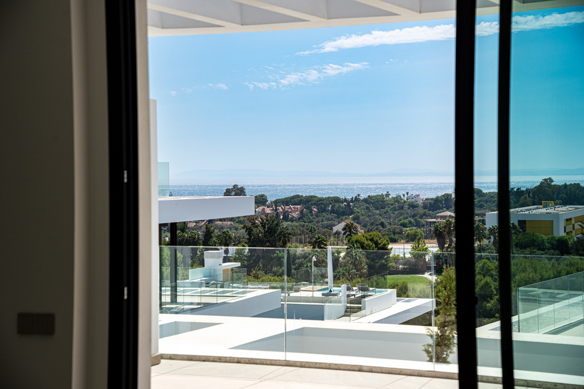 2 Bed Apartment for sale in Marbella Costa Del Sol, Málaga, Spain