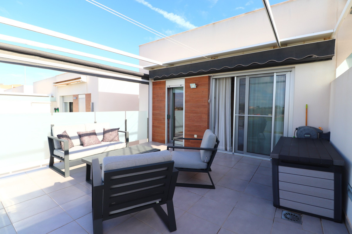 3 Bed Townhouse for sale in Daya Vieja Costa Blanca, Alicante, Spain