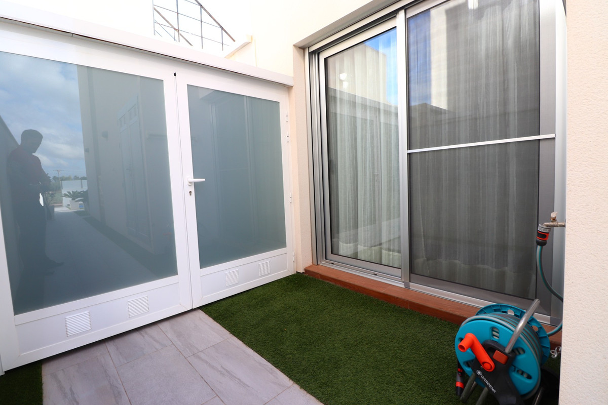 3 Bed Townhouse for sale in Daya Vieja Costa Blanca, Alicante, Spain