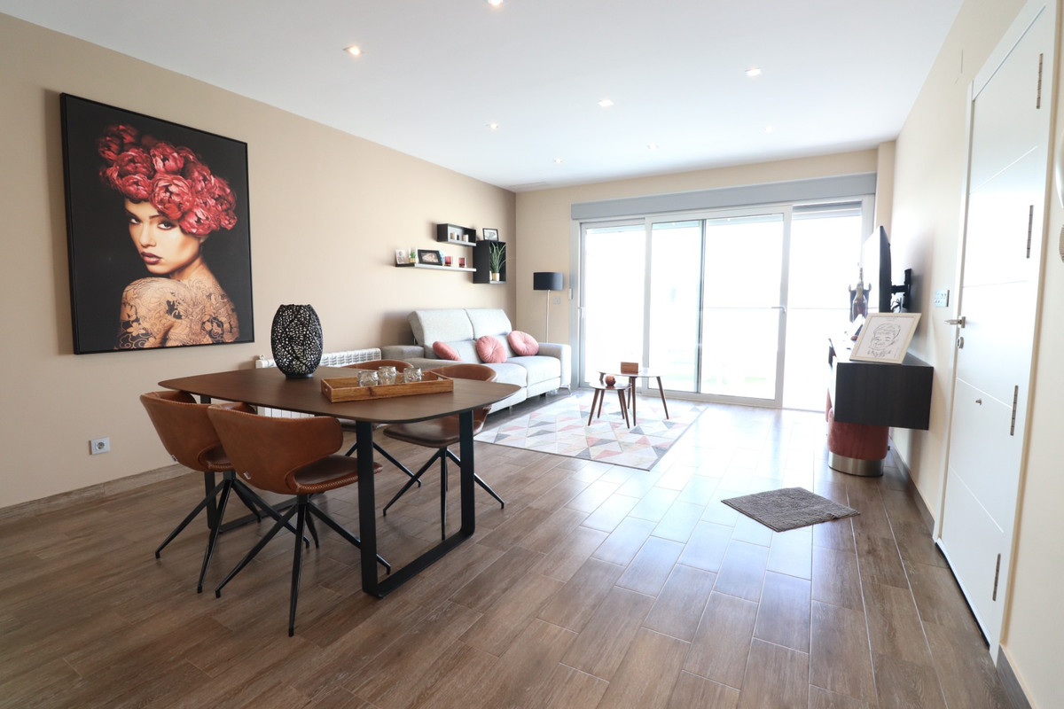 3 Bed Townhouse for sale in Daya Vieja Costa Blanca, Alicante, Spain