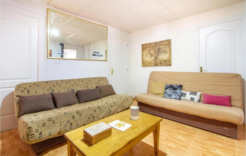 Se vende Villa - Chalet de 8 dormitorios en Costa Calida, Murcia, España