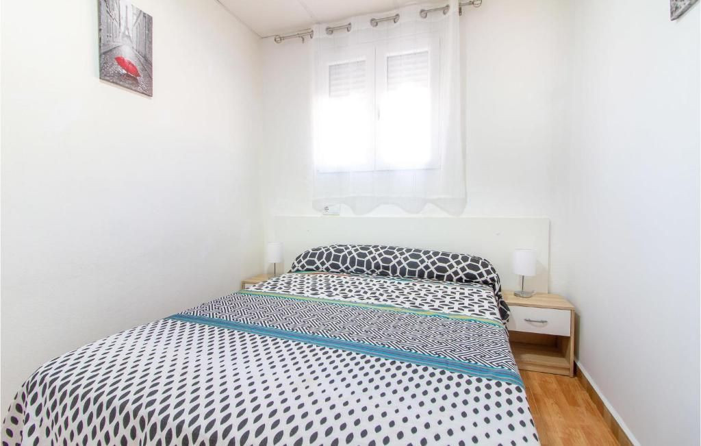 Se vende Villa - Chalet de 8 dormitorios en Costa Calida, Murcia, España