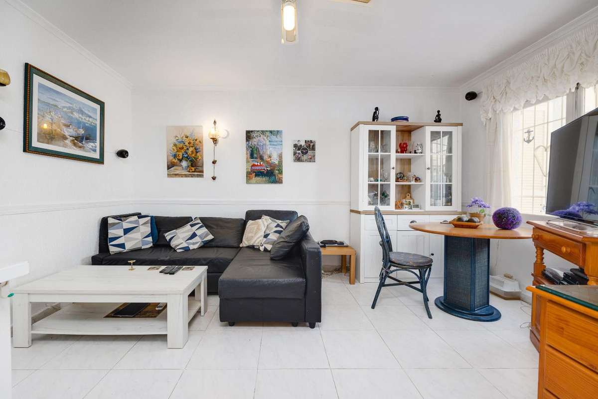 Se vende Adosada de 2 dormitorios en Costa Blanca, Alicante, España