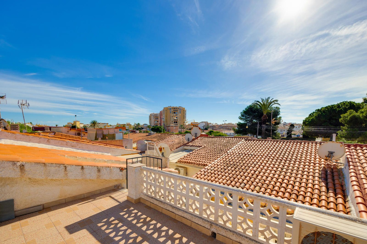 Se vende Adosada de 2 dormitorios en Costa Blanca, Alicante, España