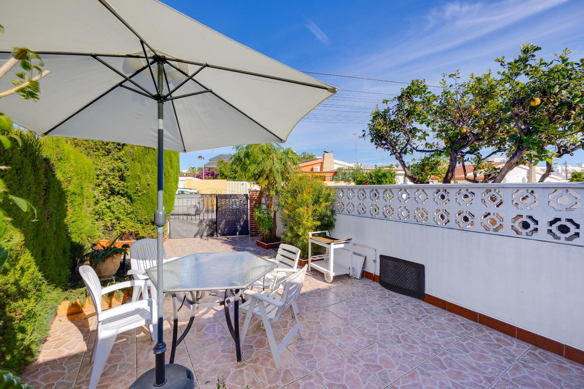 Se vende Adosada de 2 dormitorios en Costa Blanca, Alicante, España