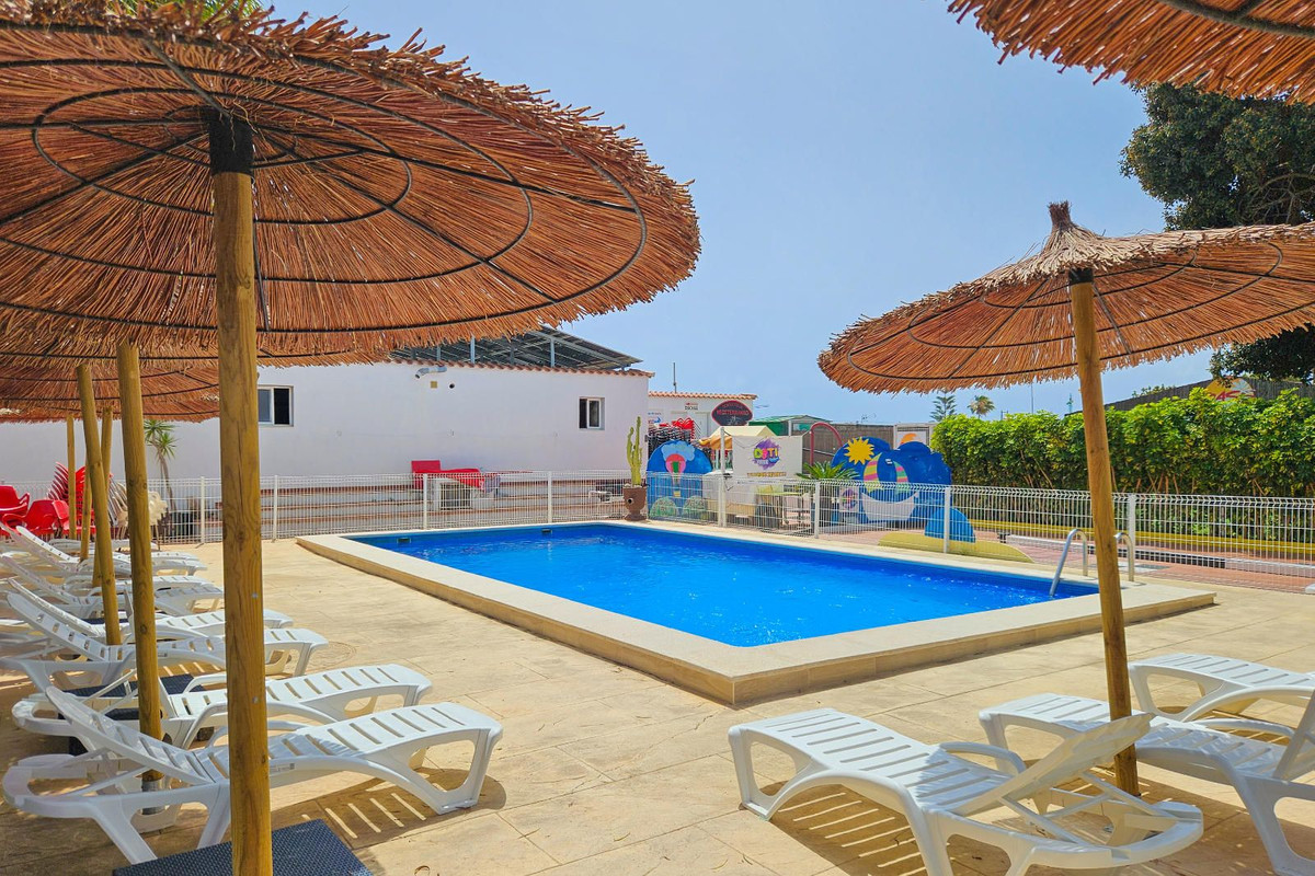 Se vende Adosada de 2 dormitorios en Costa Blanca, Alicante, España