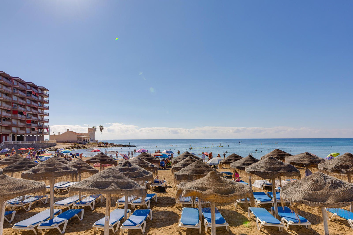 Se vende Adosada de 2 dormitorios en Costa Blanca, Alicante, España