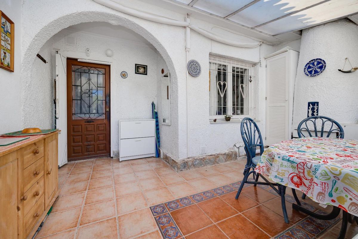 Se vende Adosada de 2 dormitorios en Costa Blanca, Alicante, España