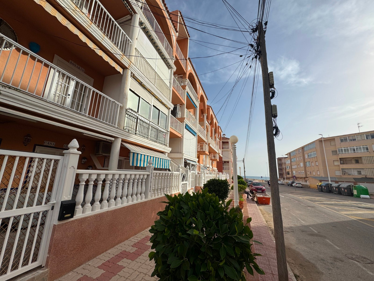 Se vende Ático de 2 dormitorios en Costa Blanca, Alicante, España