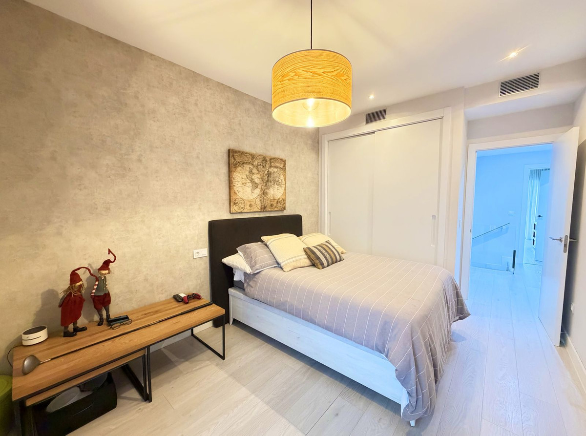 Se vende Adosada de 3 dormitorios en Costa Del Sol, Cadiz, España