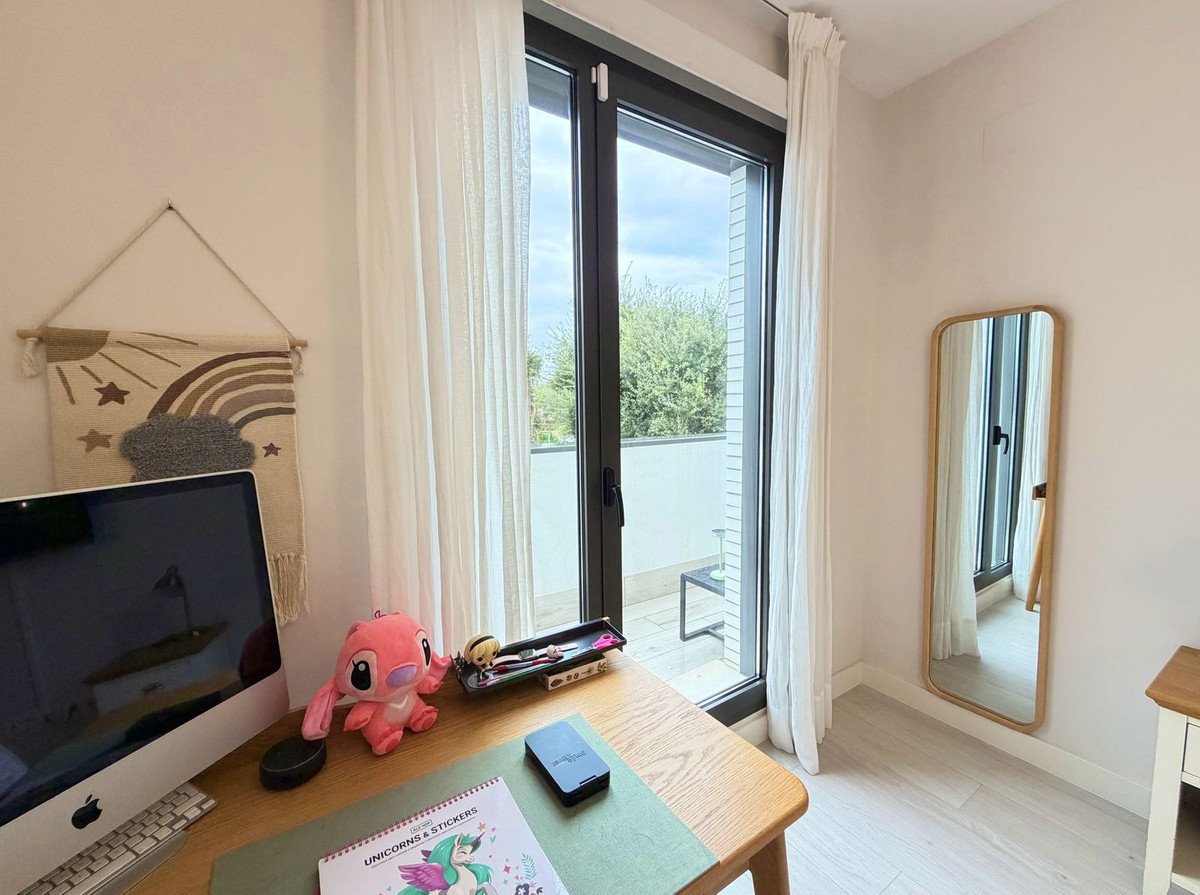 Se vende Adosada de 3 dormitorios en Costa Del Sol, Cadiz, España