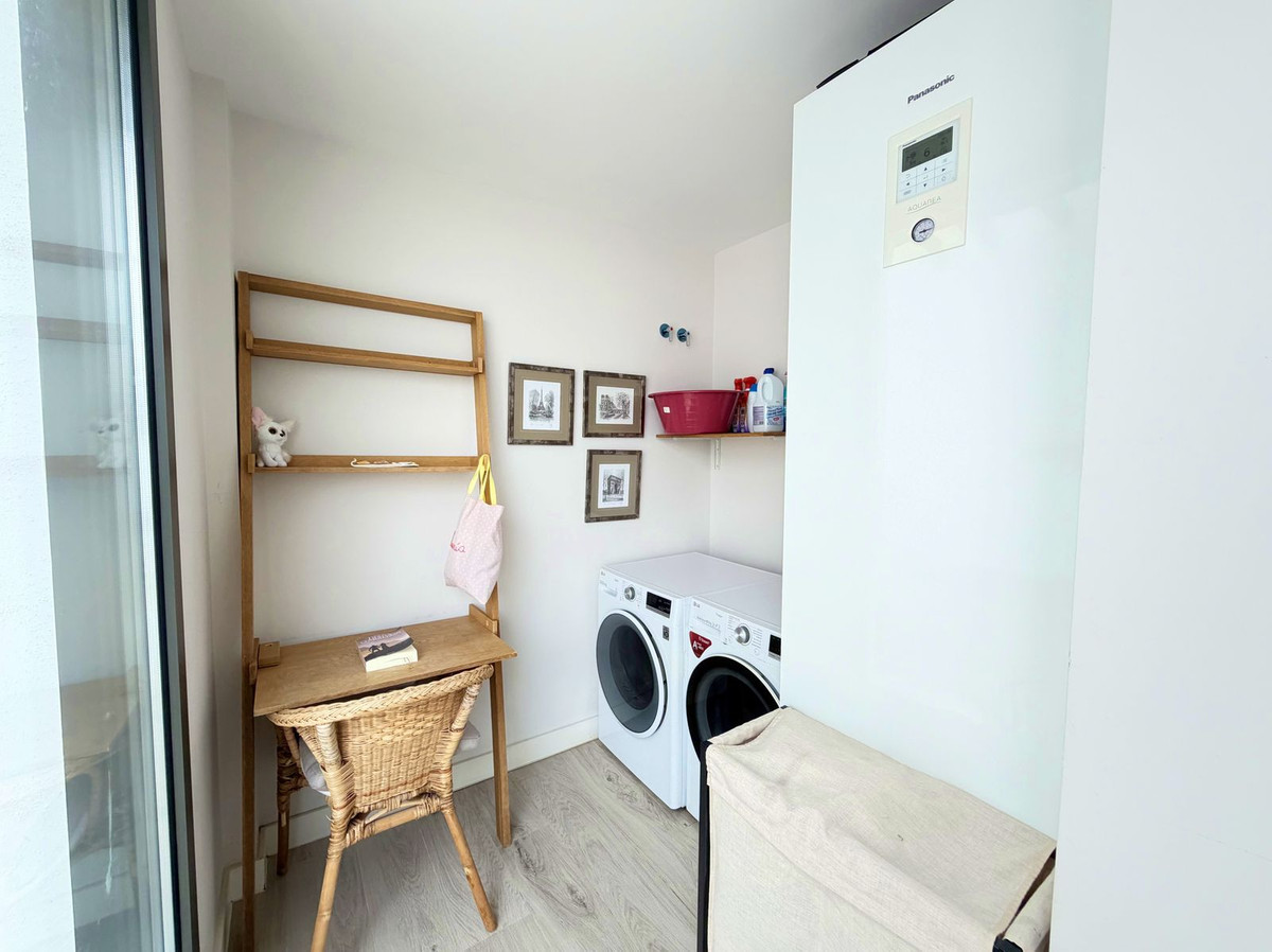 Se vende Adosada de 3 dormitorios en Costa Del Sol, Cadiz, España