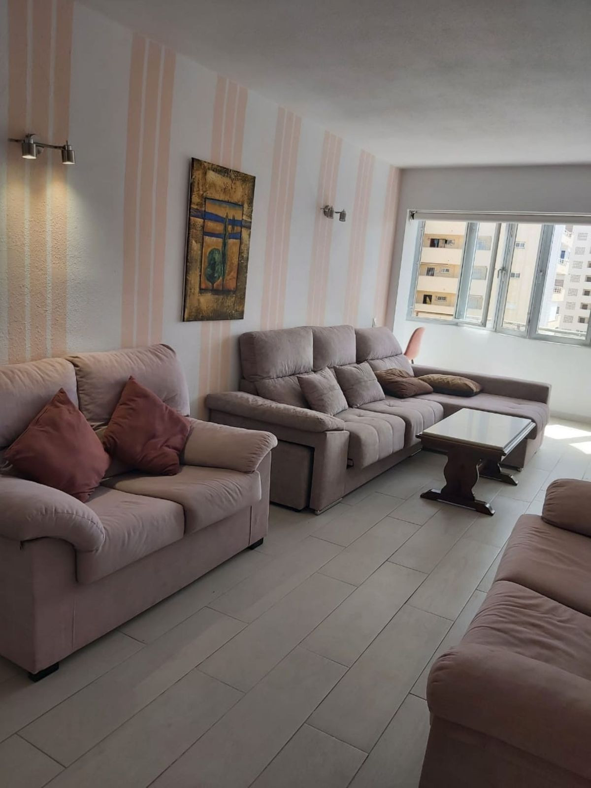 Se vende Apartamento Planta Media de 2 dormitorios en Costa Del Sol, Málaga, España