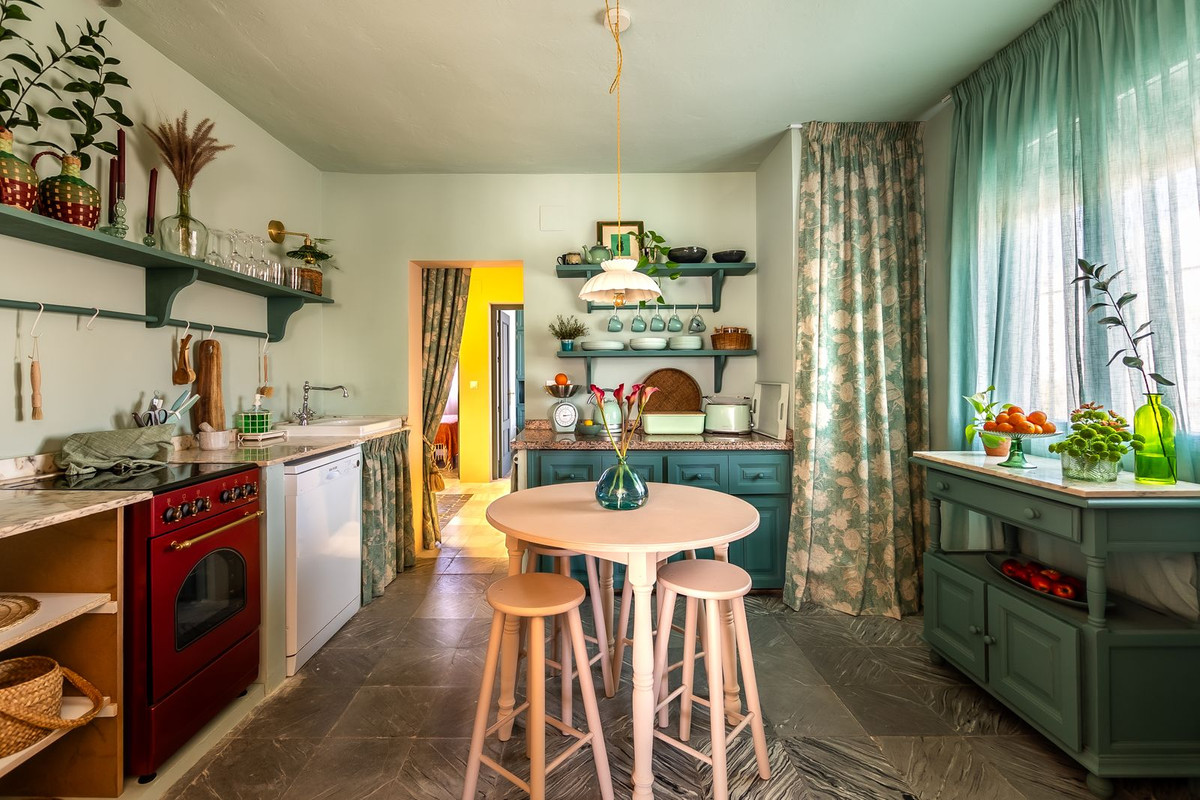4 Bed Townhouse for sale in San Pedro De Alcántara Costa Del Sol, Málaga, Spain