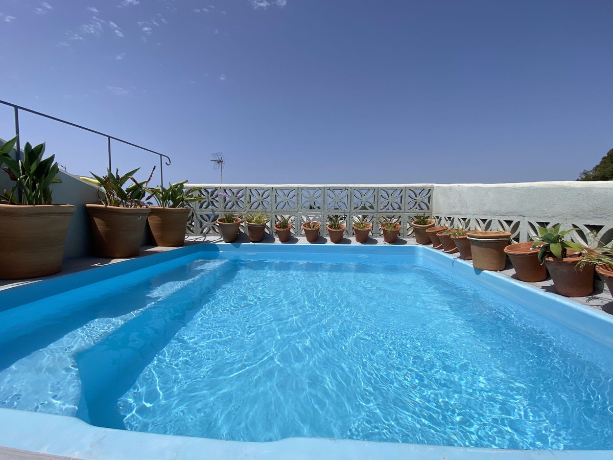 4 Bed Townhouse for sale in San Pedro De Alcántara Costa Del Sol, Málaga, Spain