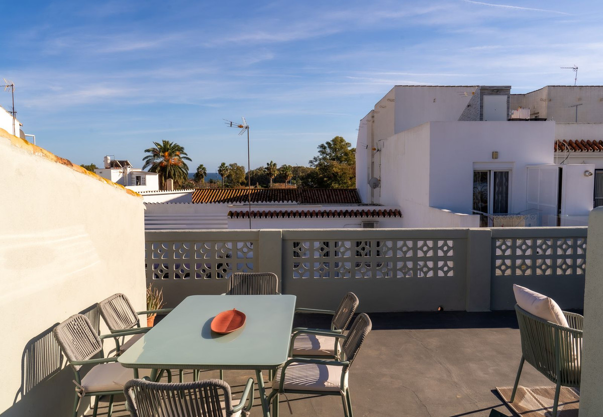 4 Bed Townhouse for sale in San Pedro De Alcántara Costa Del Sol, Málaga, Spain