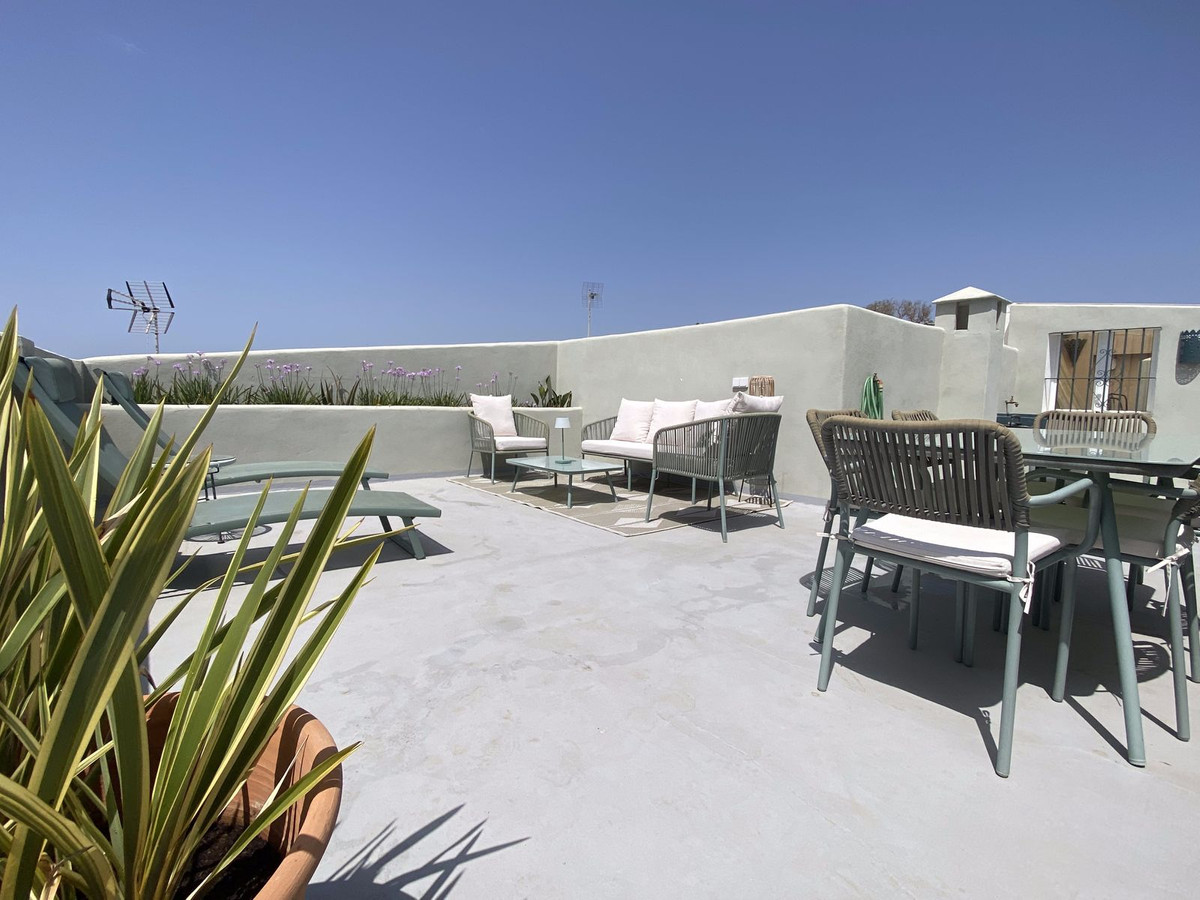 4 Bed Townhouse for sale in San Pedro De Alcántara Costa Del Sol, Málaga, Spain