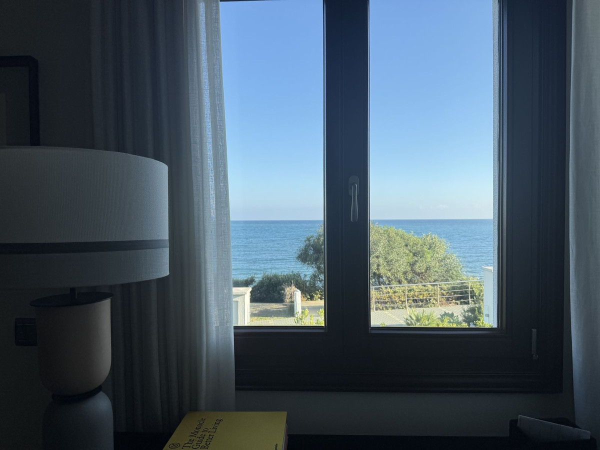 3 Bed Apartment for sale in Estepona Costa Del Sol, Málaga, Spain