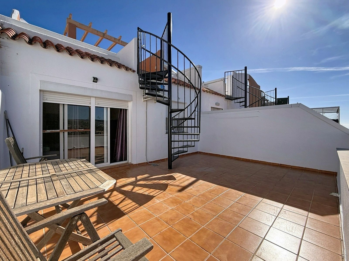 Se vende Ático de 2 dormitorios en Costa Del Sol, Málaga, España