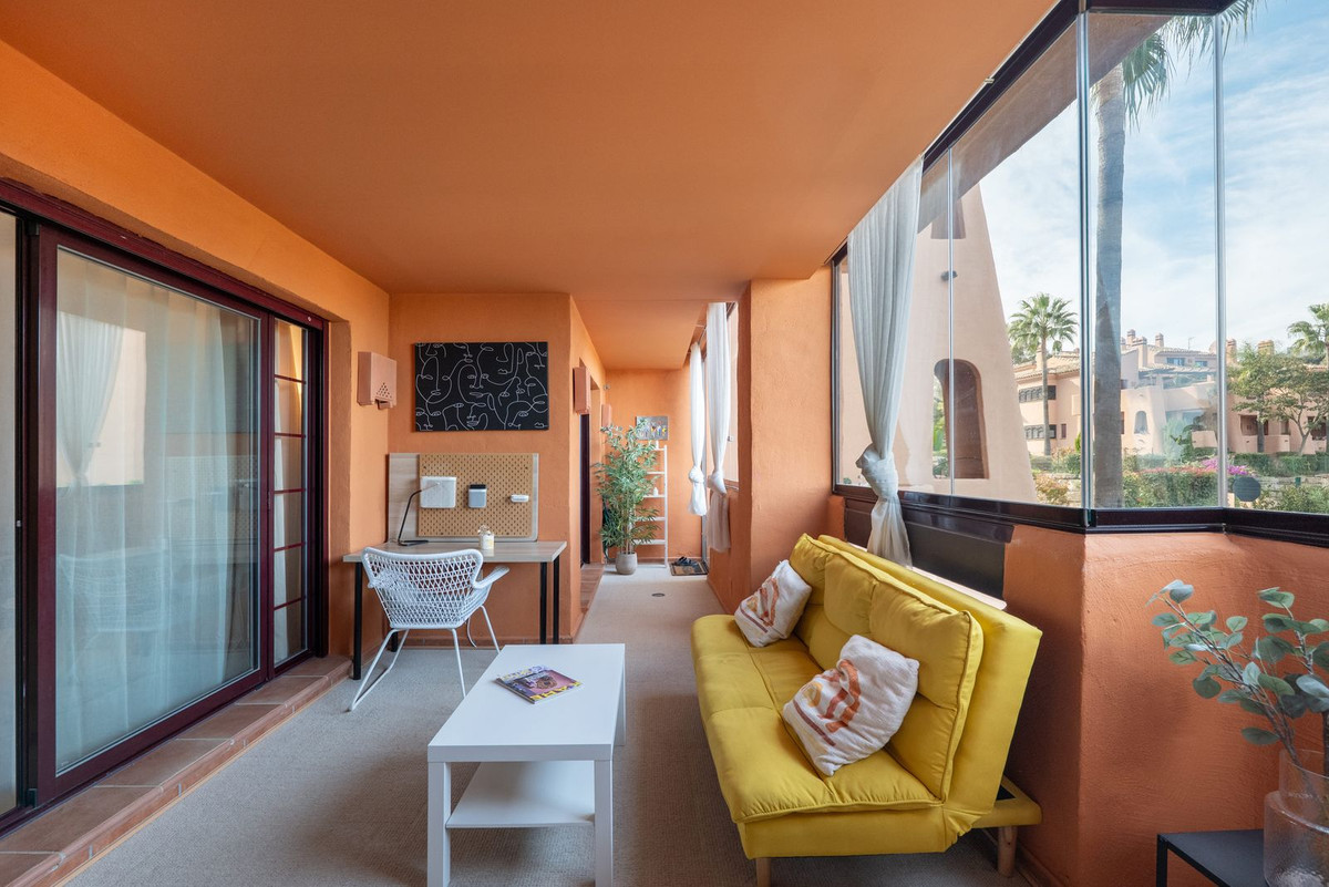 Se vende Apartamento Planta Baja de 2 dormitorios en Costa Del Sol, Málaga, España