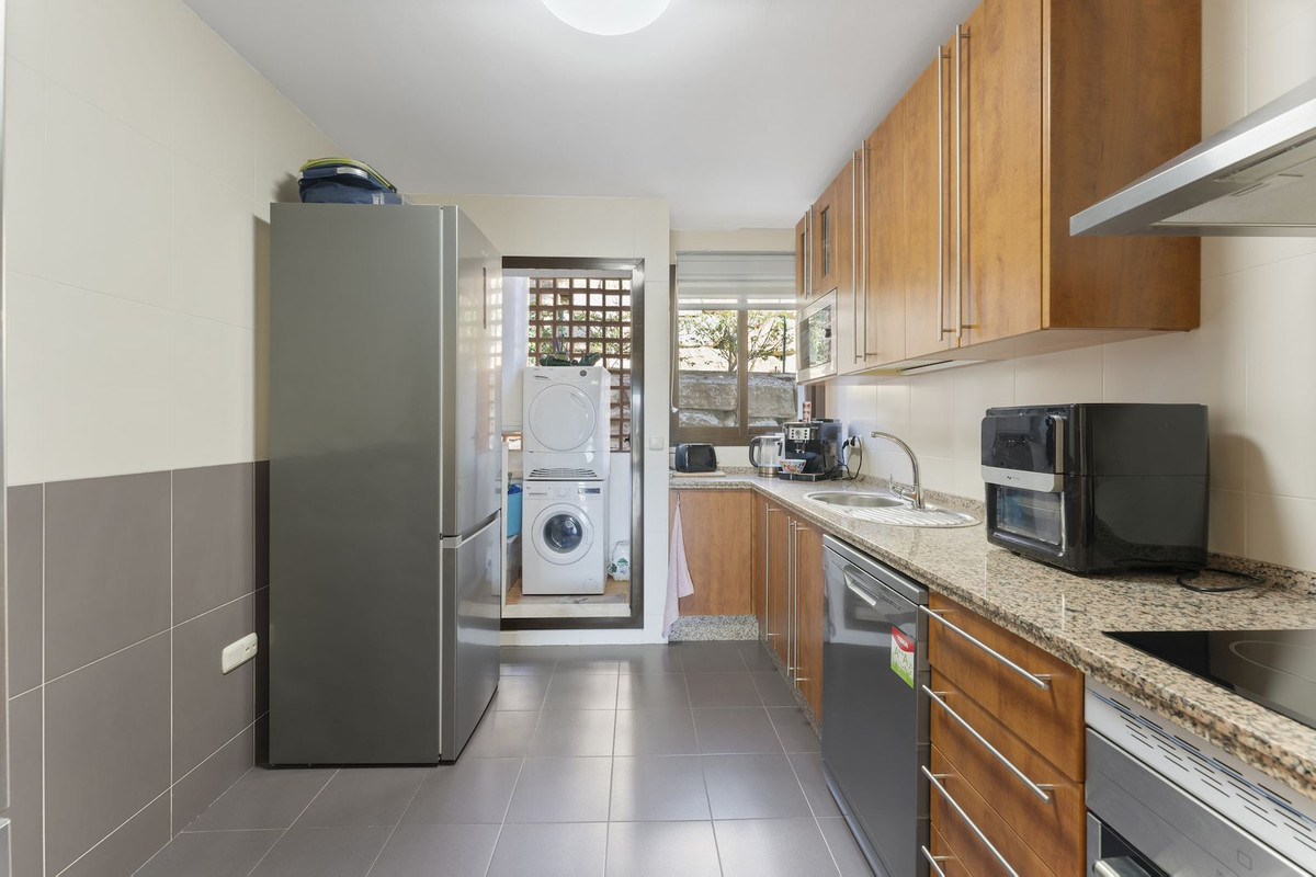 2 Bed Apartment for sale in Casares Costa Del Sol, Málaga, Spain