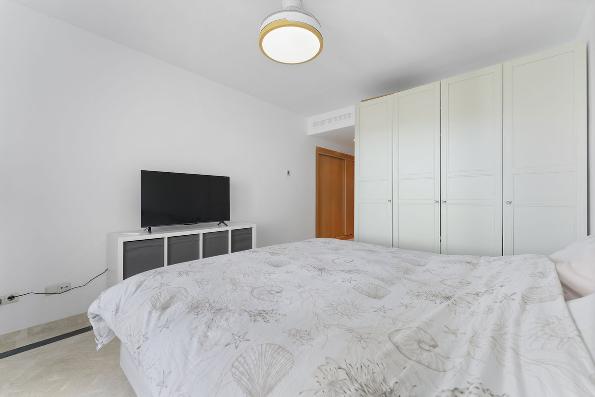 2 Bed Apartment for sale in Casares Costa Del Sol, Málaga, Spain