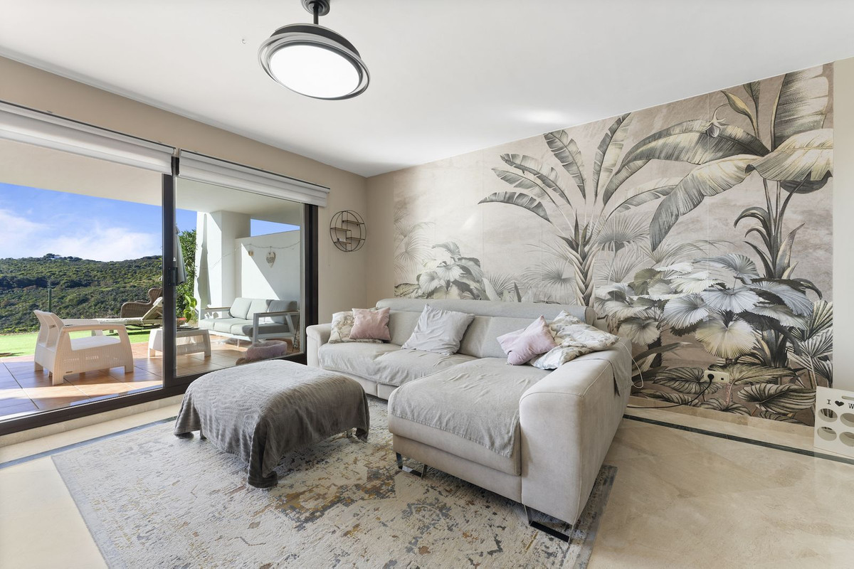 2 Bed Apartment for sale in Casares Costa Del Sol, Málaga, Spain