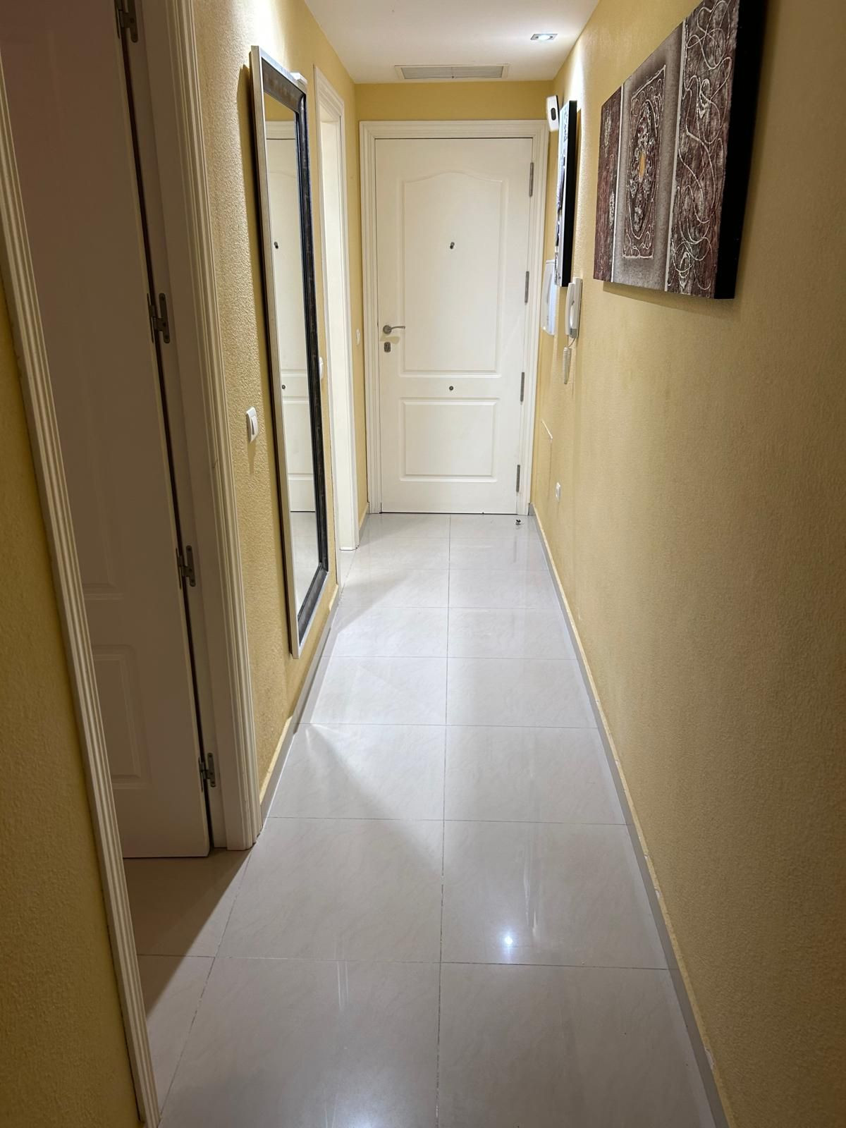2 Bed Apartment for sale in Fuengirola Costa Del Sol, Málaga, Spain