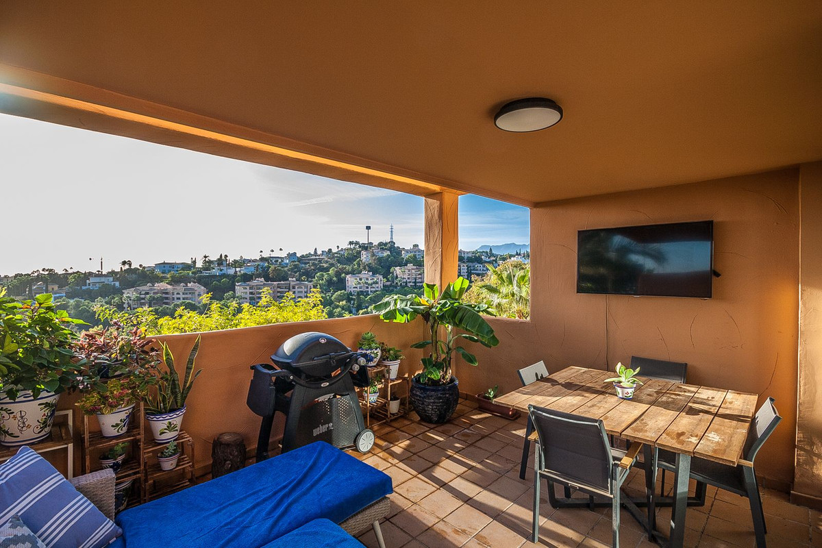 Se vende Apartamento Planta Media de 2 dormitorios en Costa Del Sol, Málaga, España