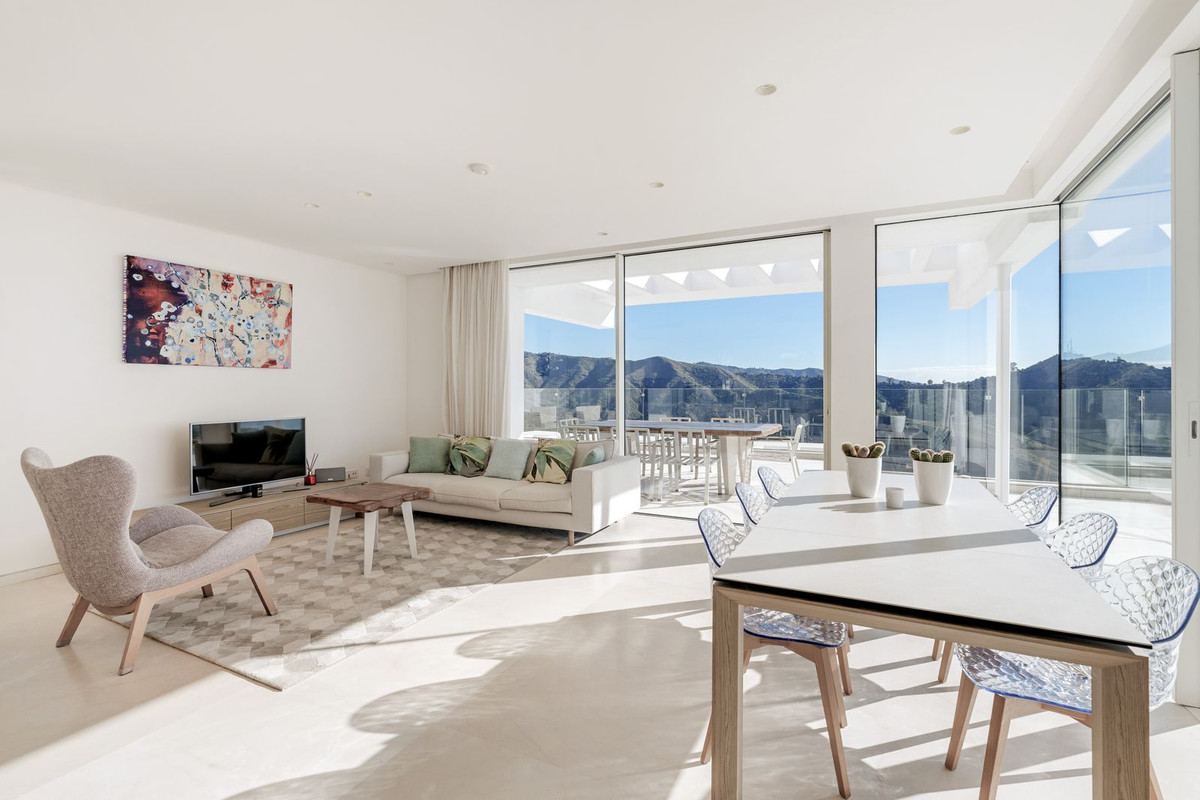 3 Bed Apartment for sale in Ojén Costa Del Sol, Málaga, Spain