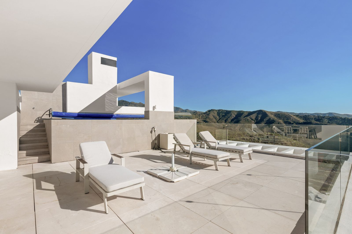 3 Bed Apartment for sale in Ojén Costa Del Sol, Málaga, Spain