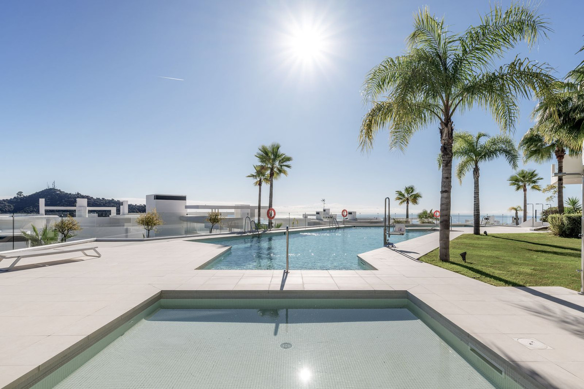 3 Bed Apartment for sale in Ojén Costa Del Sol, Málaga, Spain