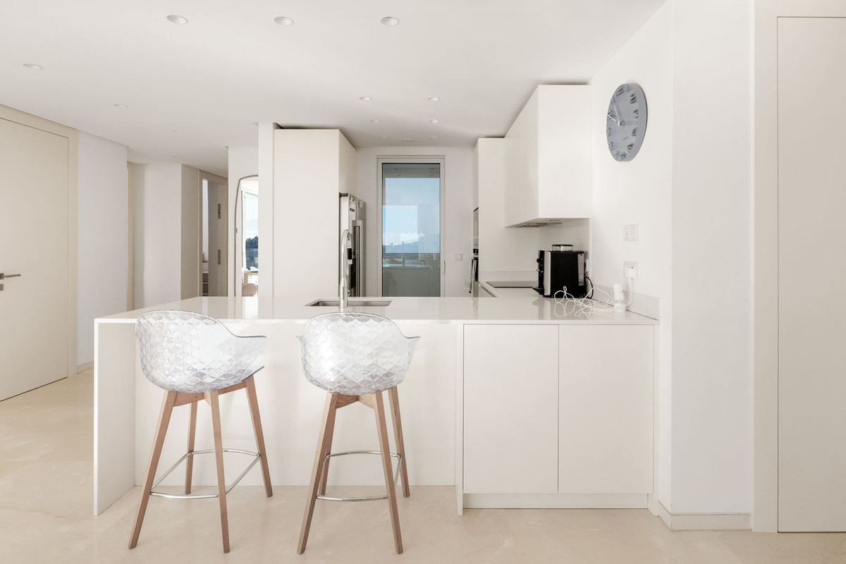 3 Bed Apartment for sale in Ojén Costa Del Sol, Málaga, Spain