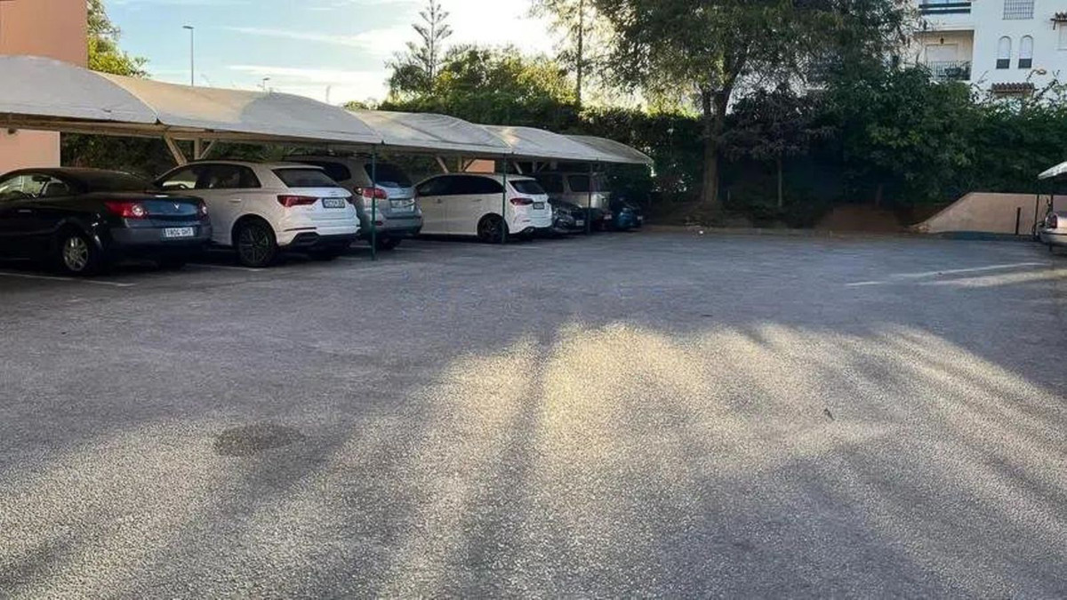 Se vende Apartamento Planta Media de 3 dormitorios en Costa Del Sol, Málaga, España