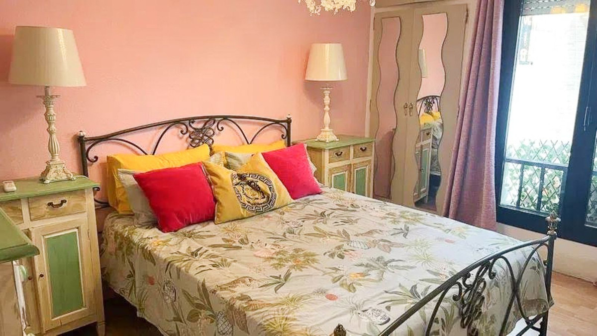 Se vende Apartamento Planta Media de 3 dormitorios en Costa Del Sol, Málaga, España