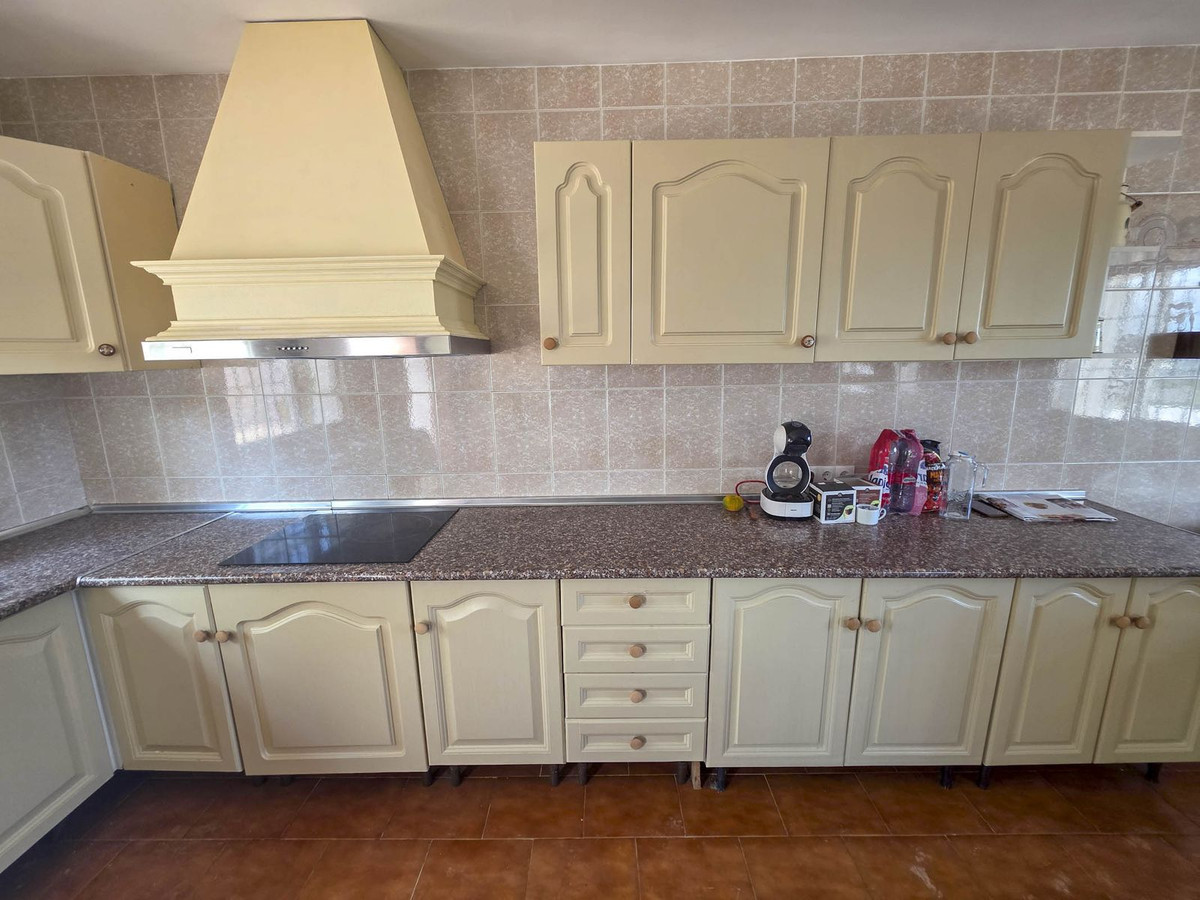 Se vende Villa - Chalet de 3 dormitorios en Costa Del Sol, Málaga, España