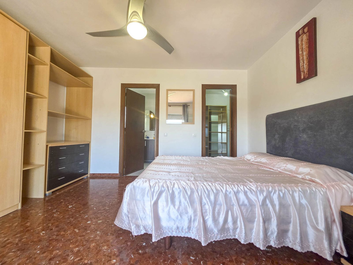 Se vende Villa - Chalet de 3 dormitorios en Costa Del Sol, Málaga, España