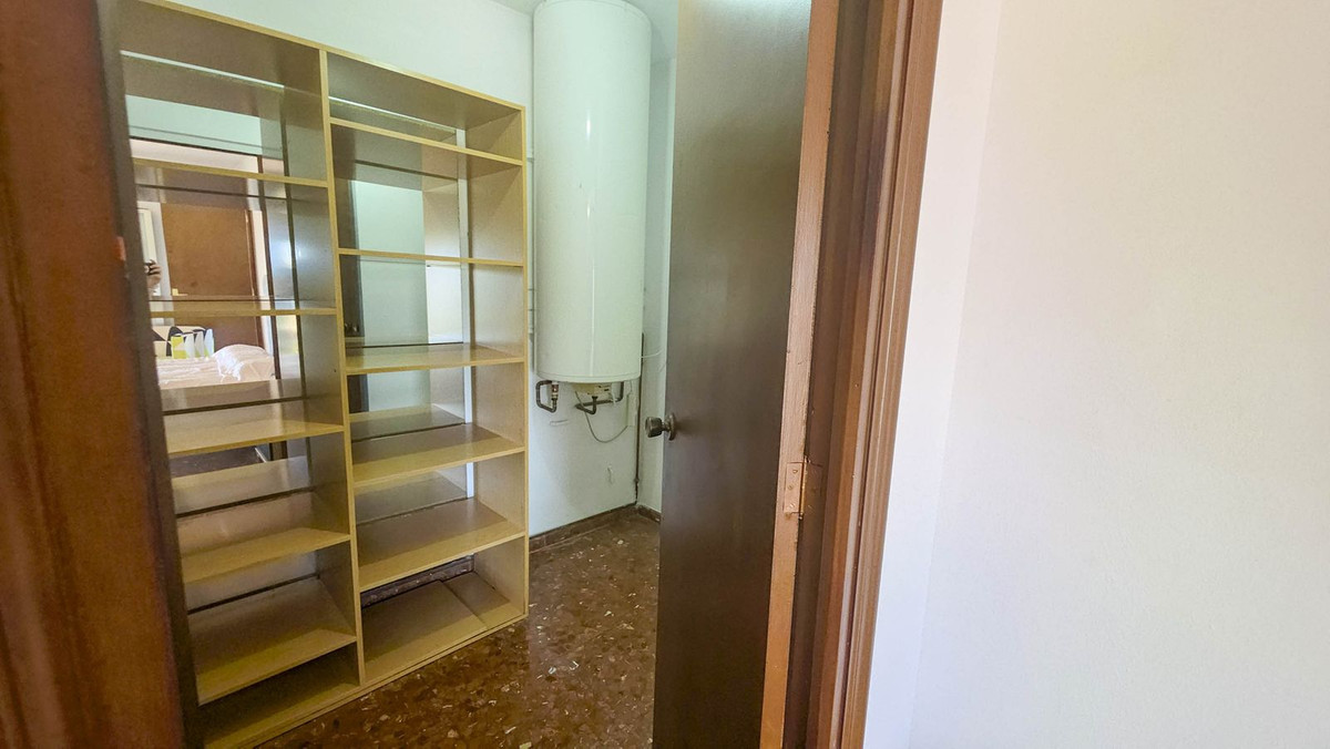 Se vende Villa - Chalet de 3 dormitorios en Costa Del Sol, Málaga, España