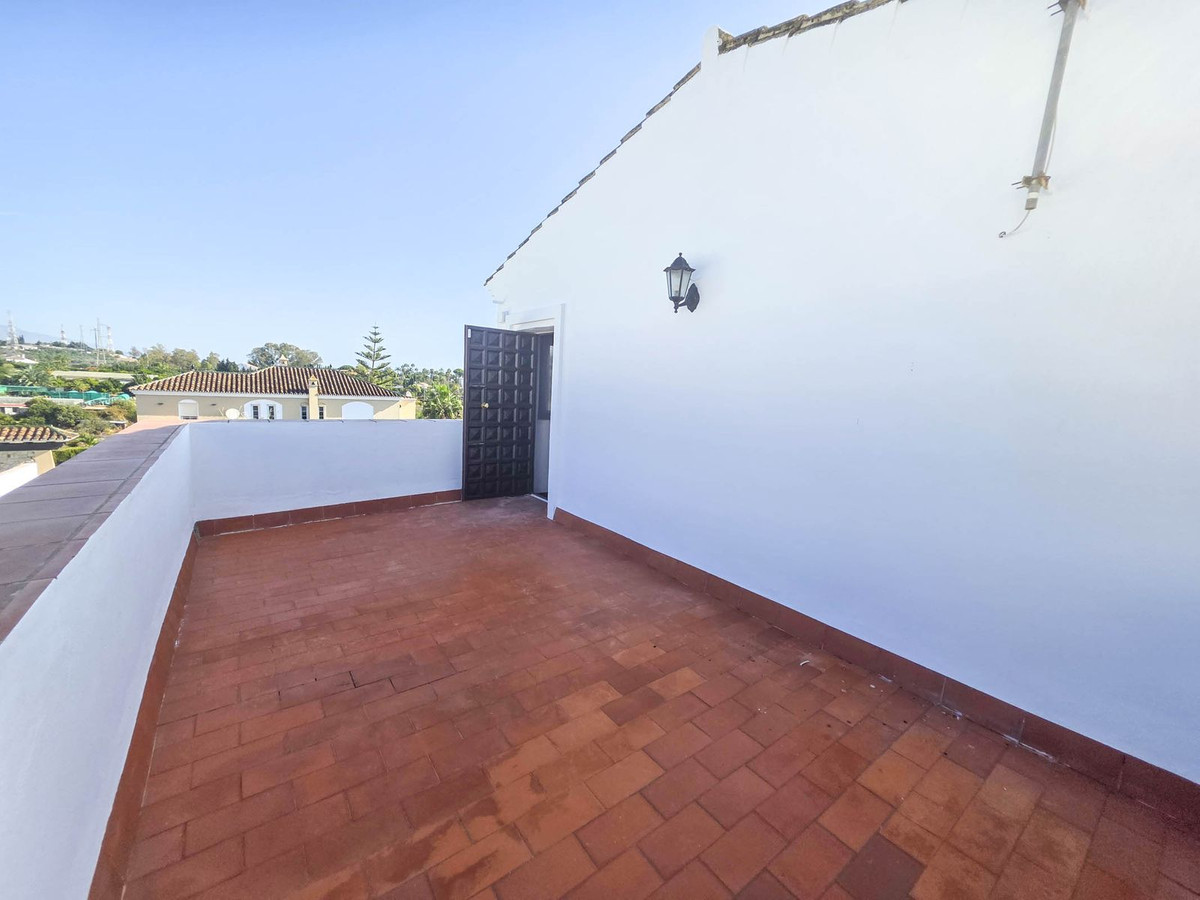 Se vende Villa - Chalet de 3 dormitorios en Costa Del Sol, Málaga, España