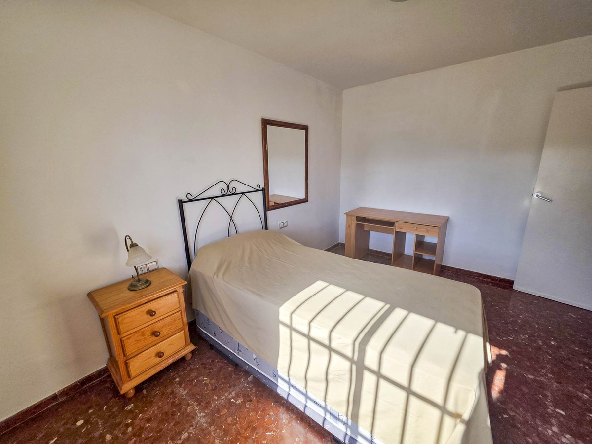 Se vende Villa - Chalet de 3 dormitorios en Costa Del Sol, Málaga, España