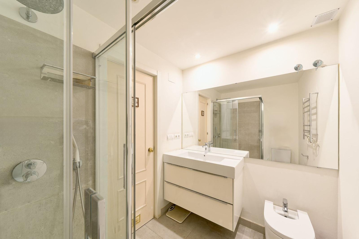 3 Bed Apartment for sale in Málaga Centro Costa Del Sol, Málaga, Spain