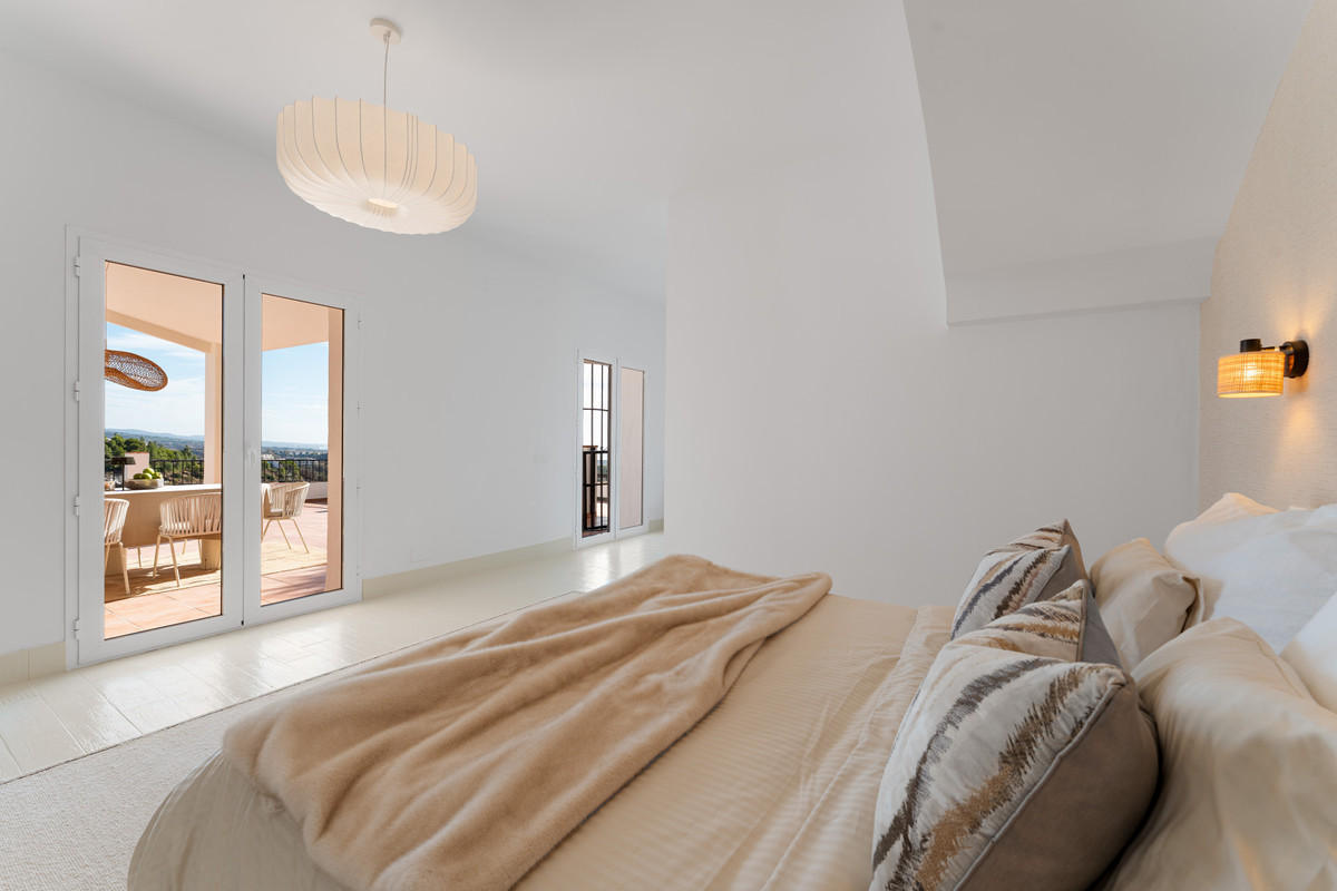 Se vende Villa - Chalet de 6 dormitorios en Costa Del Sol, Málaga, España