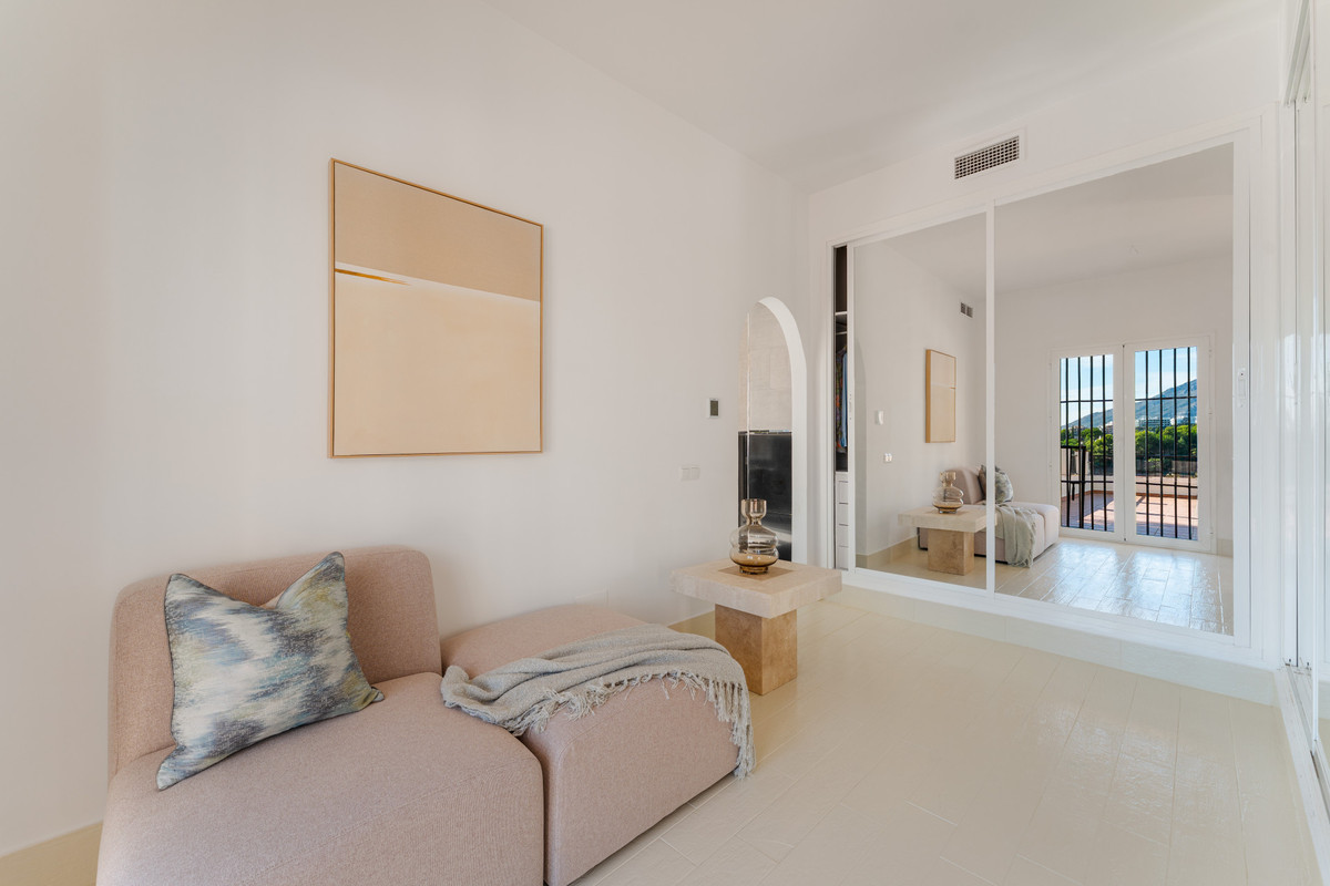 Se vende Villa - Chalet de 6 dormitorios en Costa Del Sol, Málaga, España