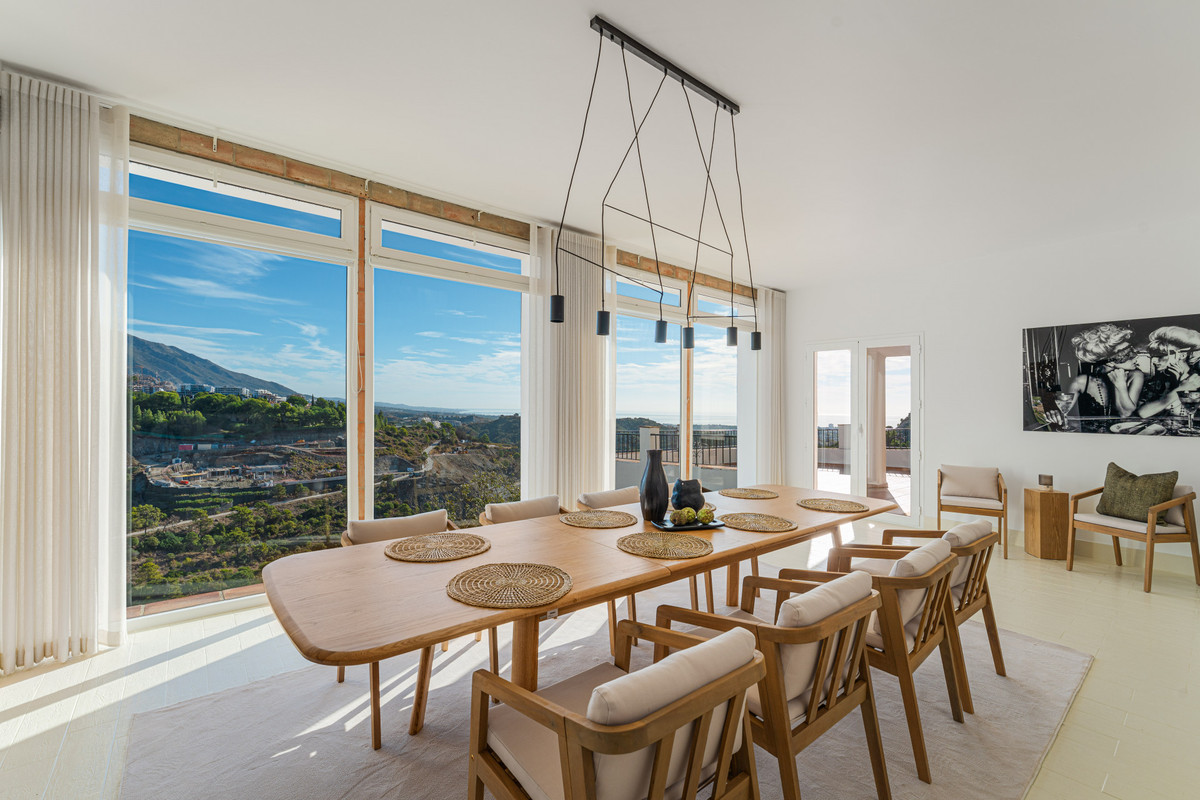 Se vende Villa - Chalet de 6 dormitorios en Costa Del Sol, Málaga, España