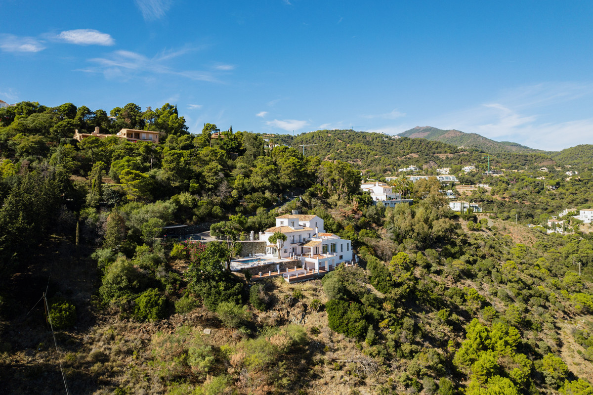 Se vende Villa - Chalet de 6 dormitorios en Costa Del Sol, Málaga, España