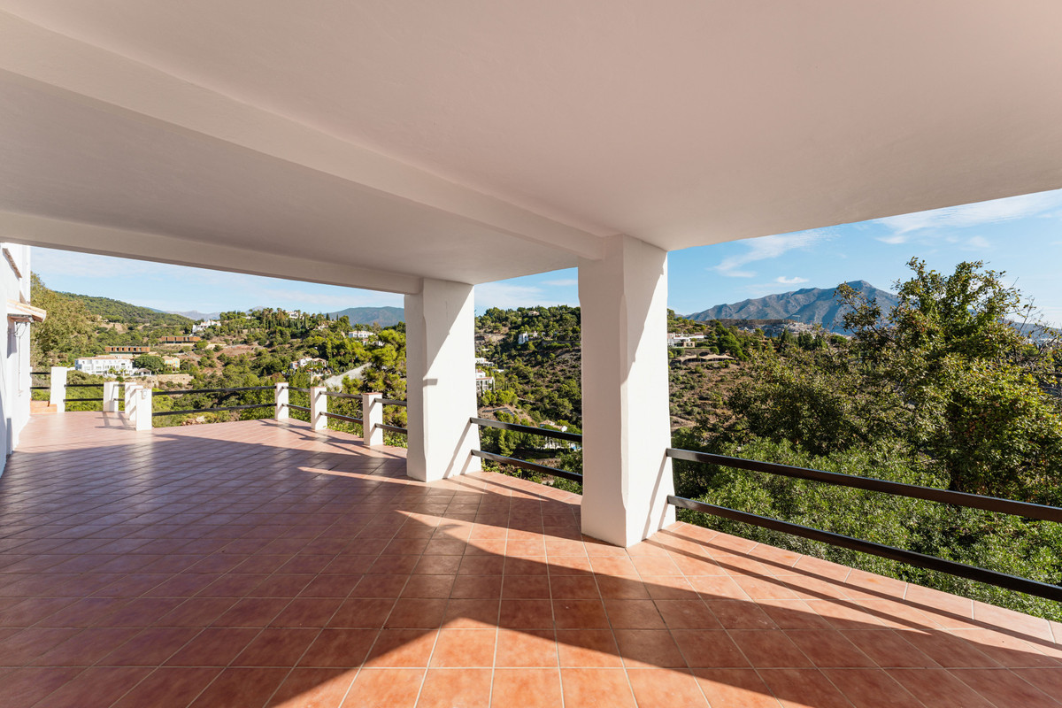 Se vende Villa - Chalet de 6 dormitorios en Costa Del Sol, Málaga, España