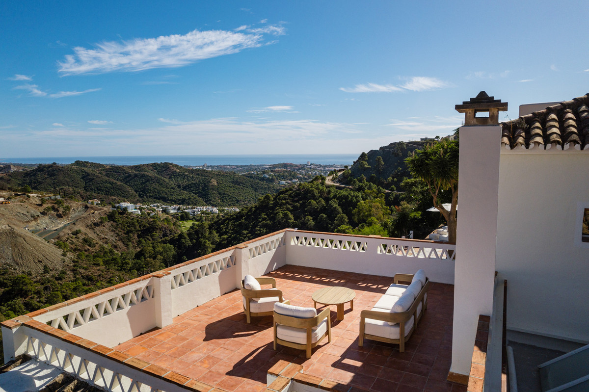 Se vende Villa - Chalet de 6 dormitorios en Costa Del Sol, Málaga, España
