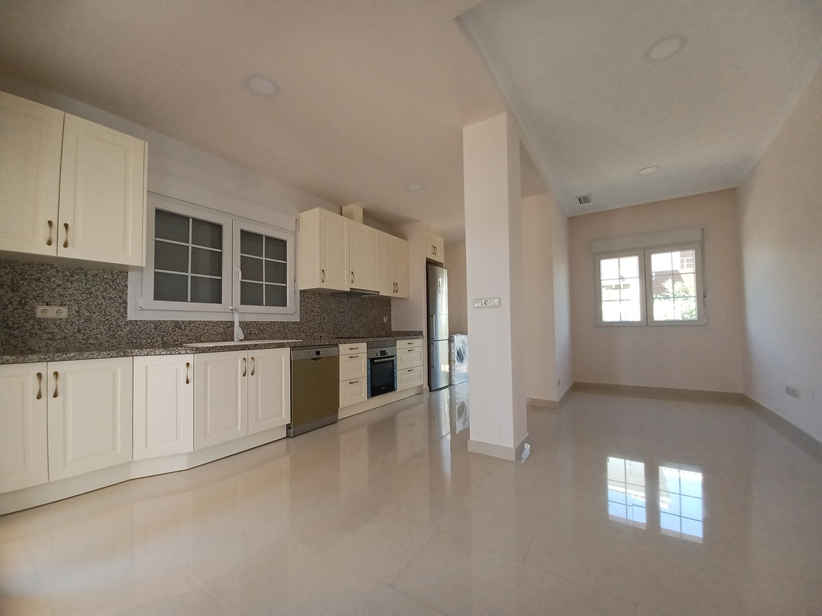 4 Bed Townhouse for sale in Cabo Roig Costa Blanca, Alicante, Spain